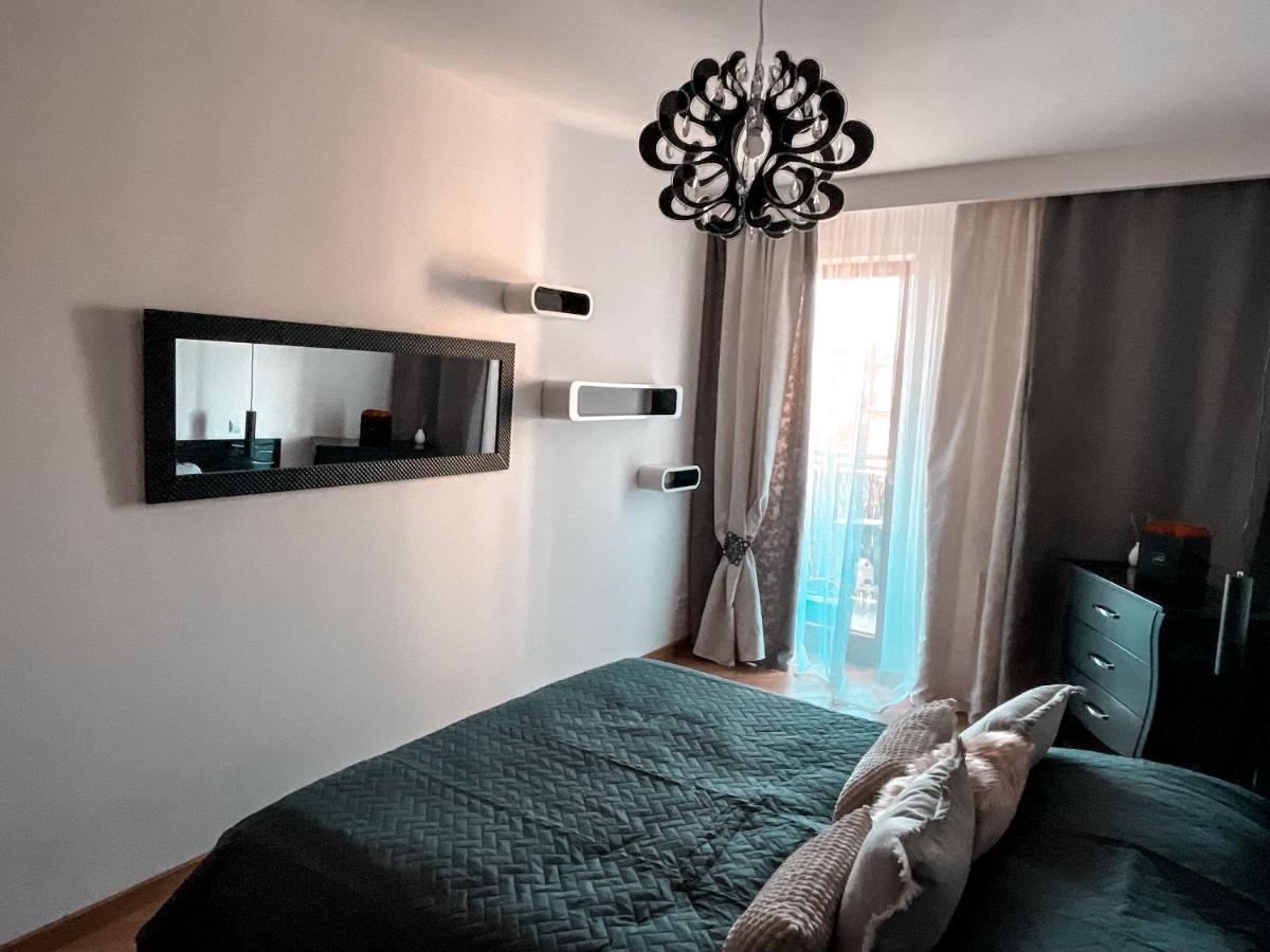 Apartament Solna 80 - Centrum Miasta Z Podziemnym Garazem Kielce Exterior foto